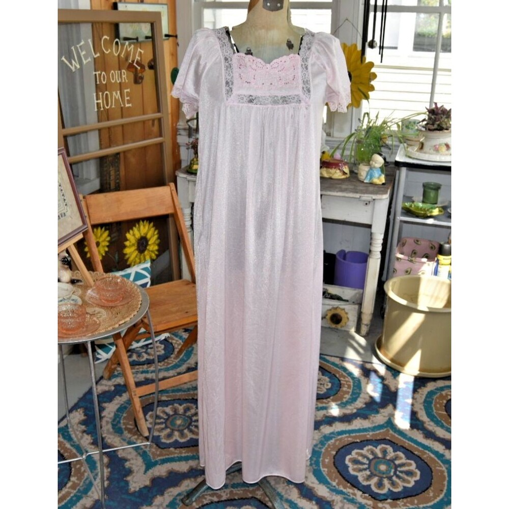 Vintage 60s Bernette New York Pink Maxi Nightgown Embroidered Bow Pink Medium